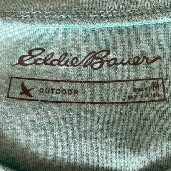 3 "Outdoor" Eddie Bauer T's - Picture 2 of 4